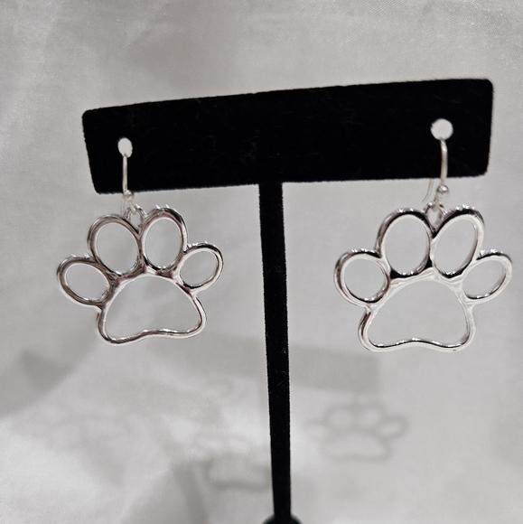 Jewelry - Paw Dangle Earrings Silver NIP